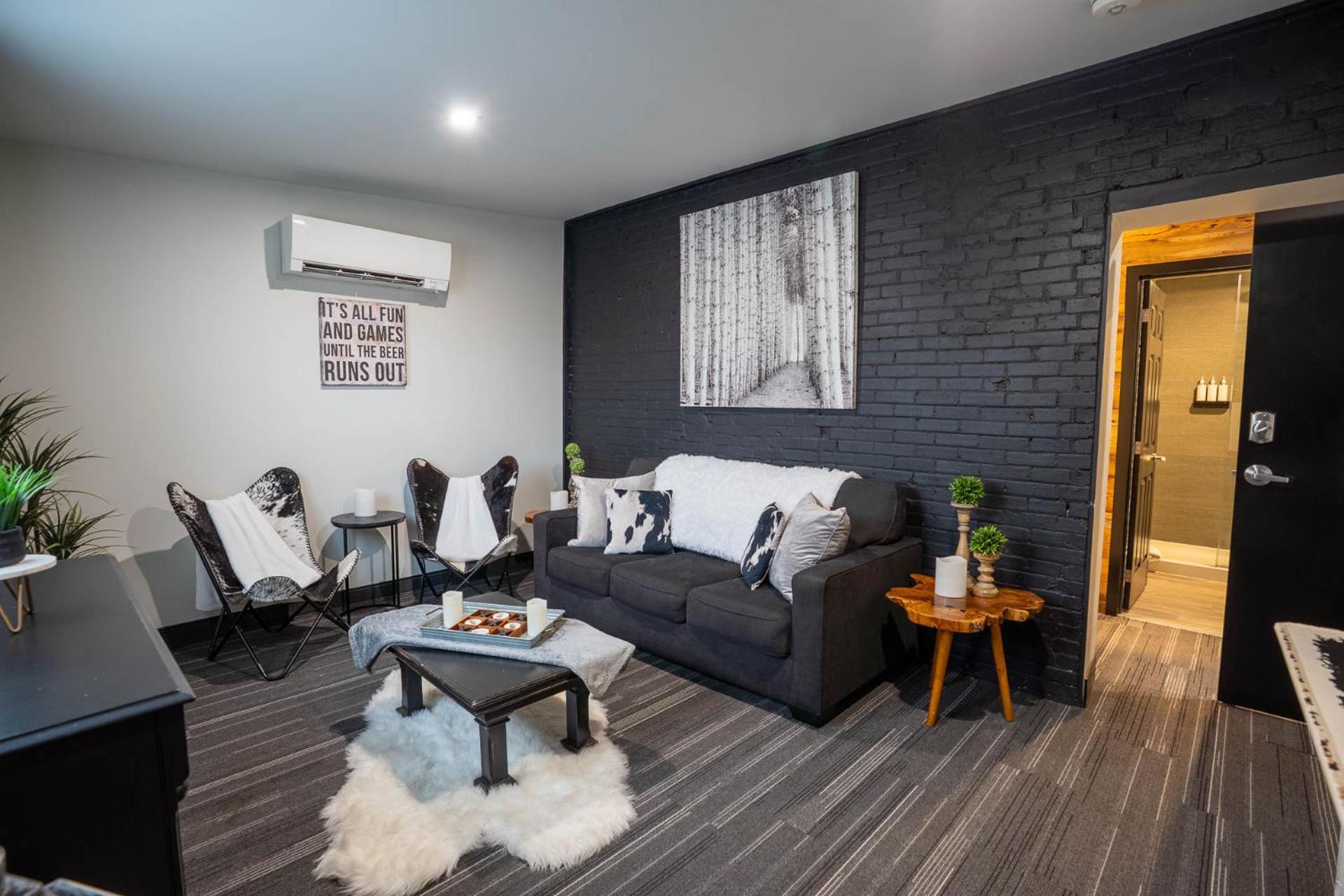 Heart & Hops Brewery Suites Kingsville Εξωτερικό φωτογραφία